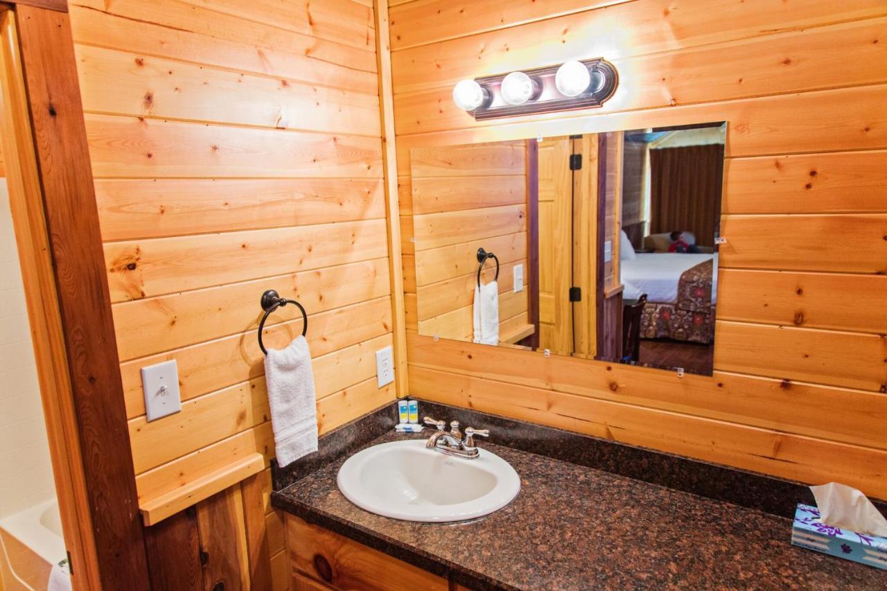 Big Lake Lone Star Lodge מראה חיצוני תמונה
