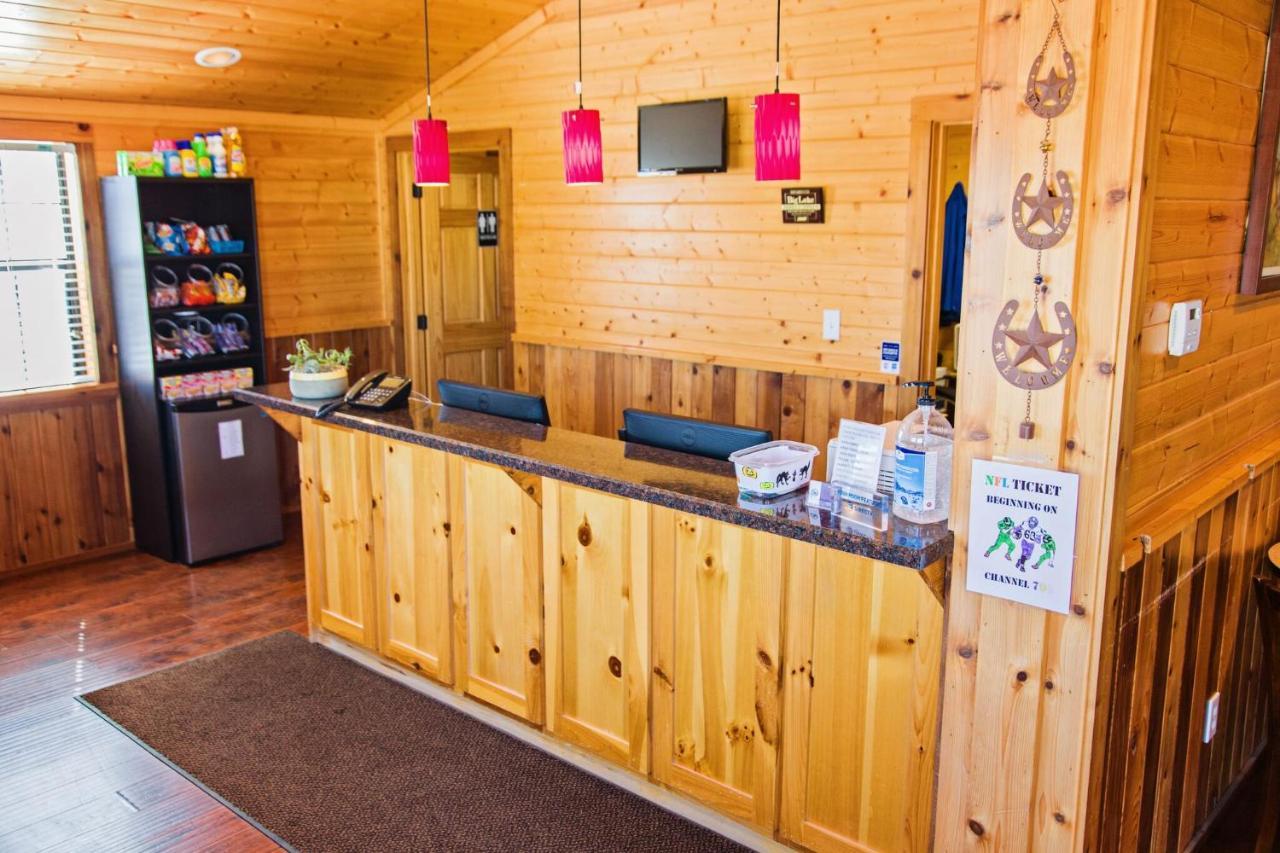 Big Lake Lone Star Lodge מראה חיצוני תמונה