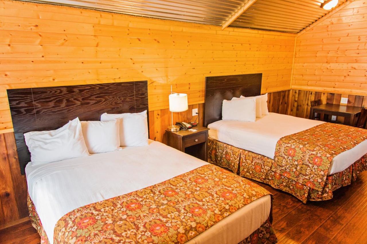 Big Lake Lone Star Lodge מראה חיצוני תמונה